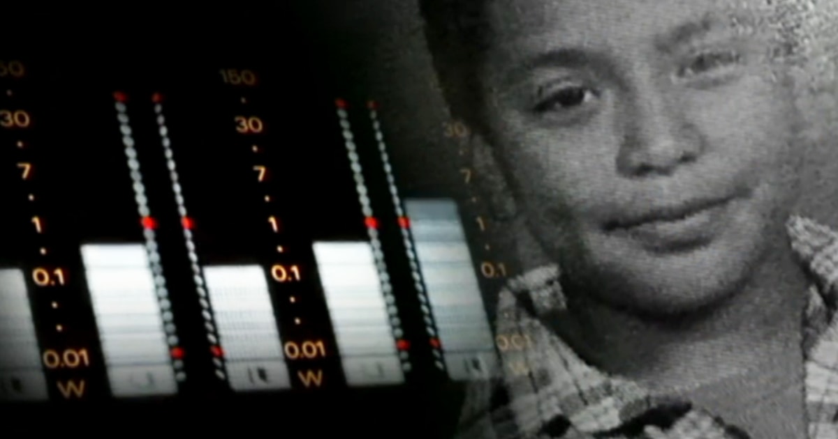 Boy Dies After 911 Dispatcher Says 'deal With It Yourself' Boy Dies After Re-Routed 911 Call